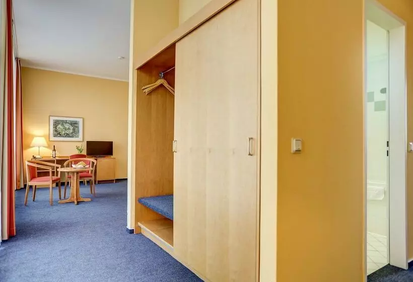 スタンダードトリプルルーム, Centro Park Hotel Berlin Neukölln