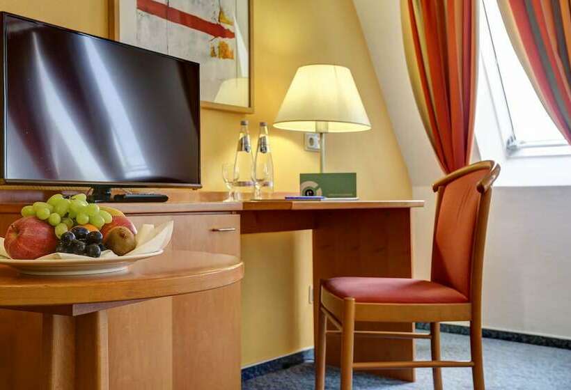 اتاق استاندارد سه نفره, Centro Park Hotel Berlin Neukölln