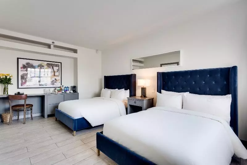 اتاق استاندارد, Clinton Hotel South Beach