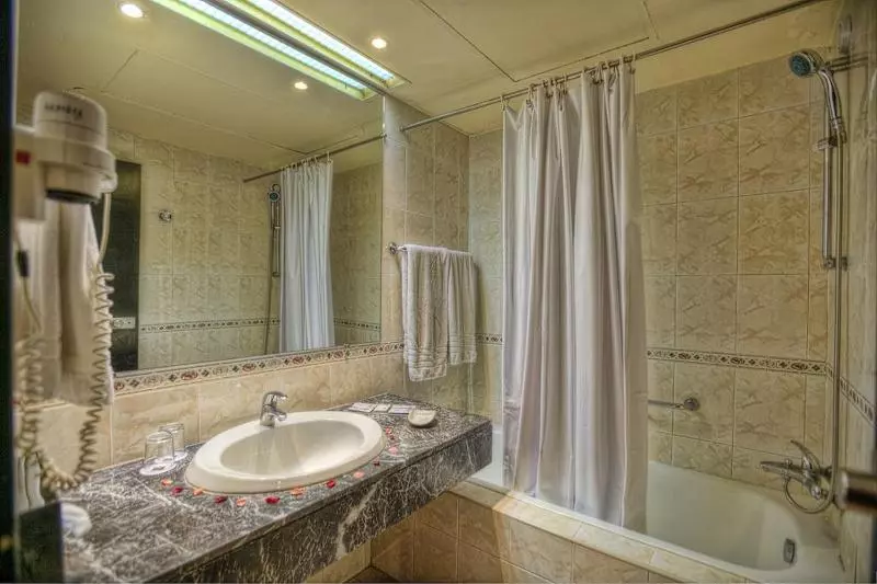 اتاق استاندارد, Clinton Hotel South Beach