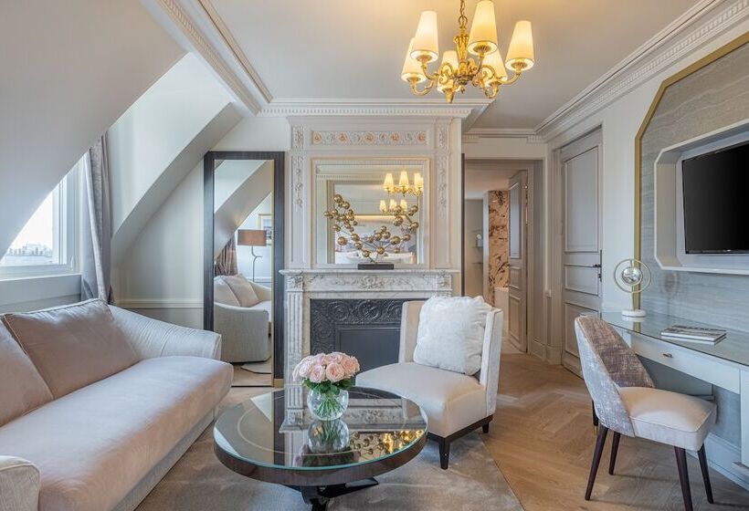 سوییت لوکس, Hôtel Elysia By Inwood Hotels