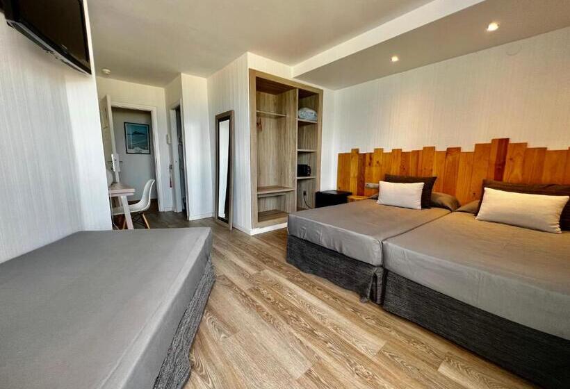 标准三人间, Hey Peñíscola