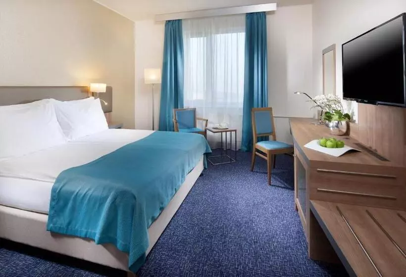 スタンダードルーム, Holiday Inn Prague, An Ihg