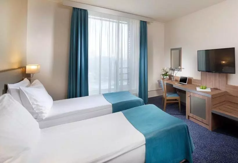 スタンダードルーム, Holiday Inn Prague, An Ihg