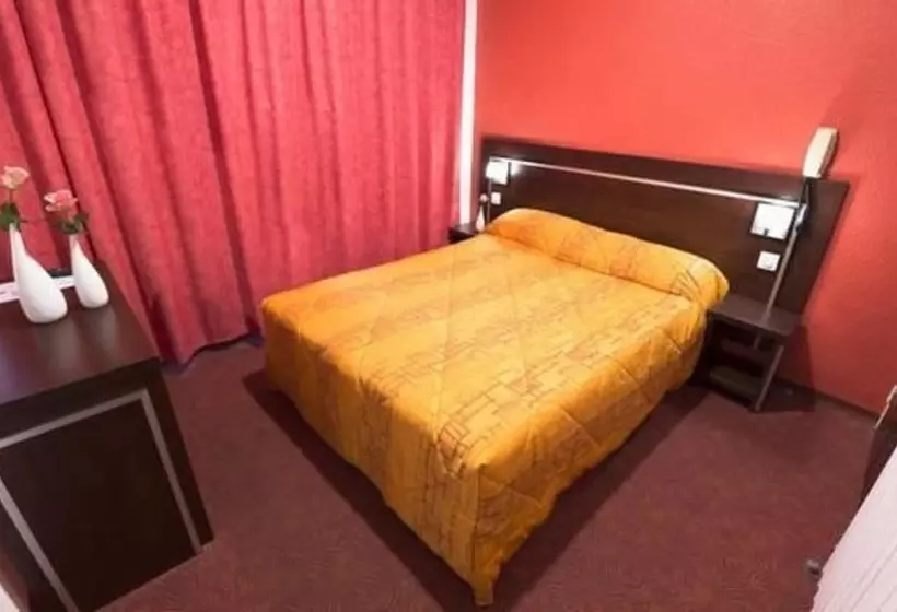 Standard Yhden Hengen Huone, Hôtel Albion