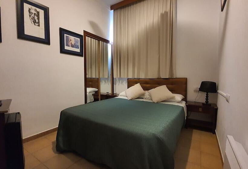 스탠다드 트리플 룸, La Residencia