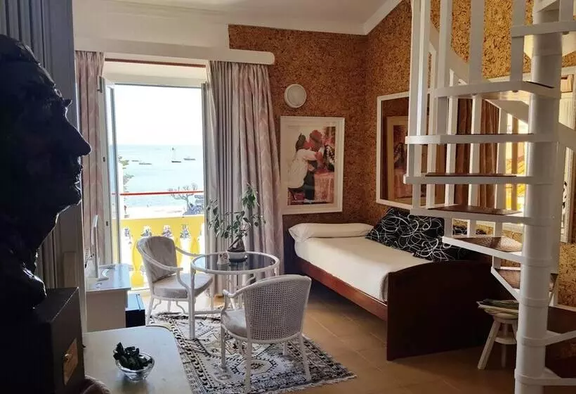 Duplex-sviitti, La Residencia