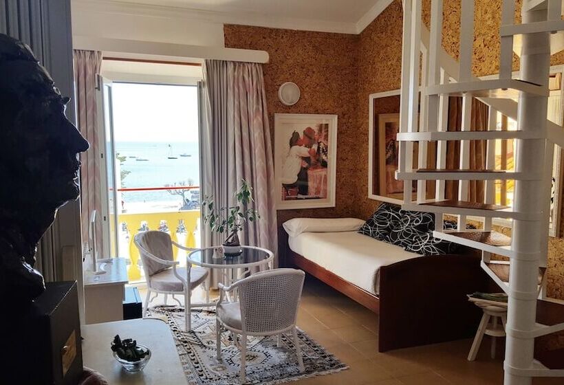 듀플렉스 스위트, La Residencia