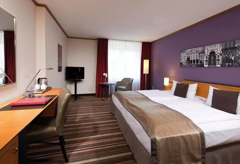 Quarto deluxe, Leonardo Hotel Weimar