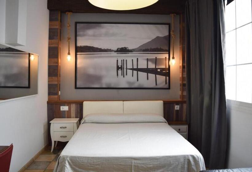 스탠다드 룸 더블 침대, Mirablau