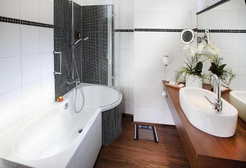 Люкс Дюплекс, Boutique Hotel Moseltor