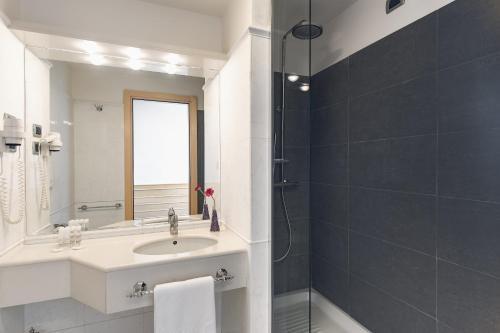 Junior Suite z Balkonem, Occidental Aran Park