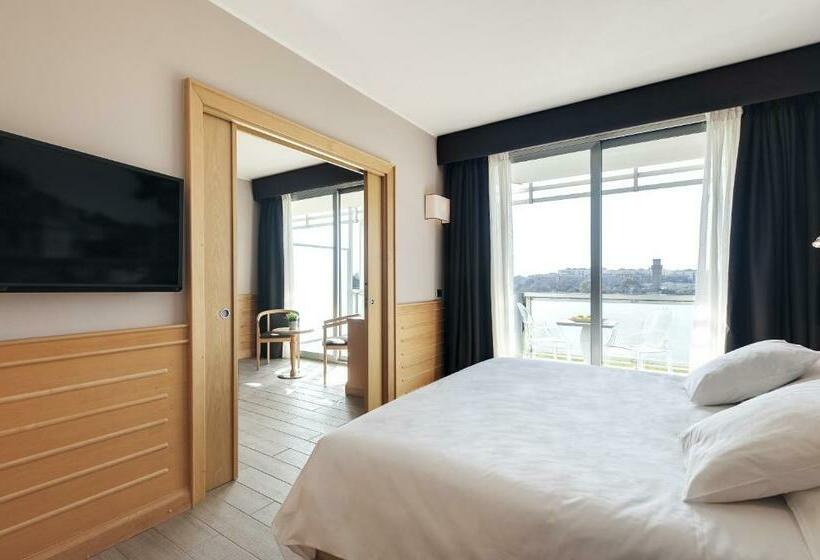 Junior Suite z Balkonem, Occidental Aran Park