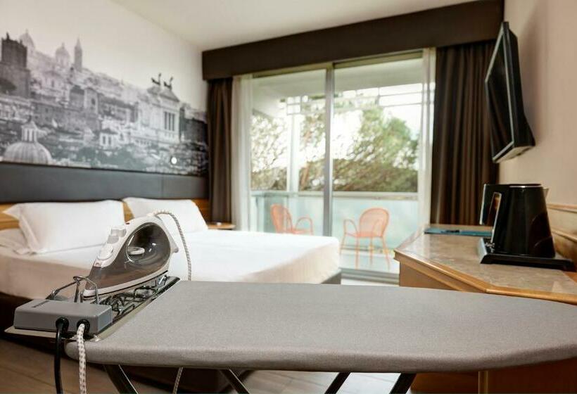 Junior Suite z Balkonem, Occidental Aran Park