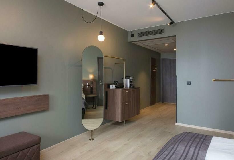 اتاق استاندارد با تخت بزرگ, Scandic Sjølyst