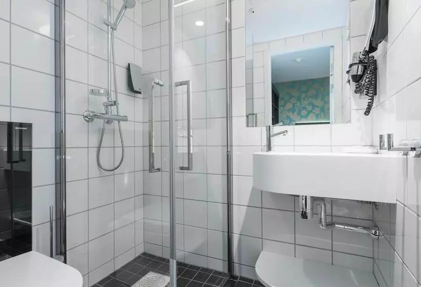 اتاق استاندارد یک نفره, Thon Hotel Nidaros