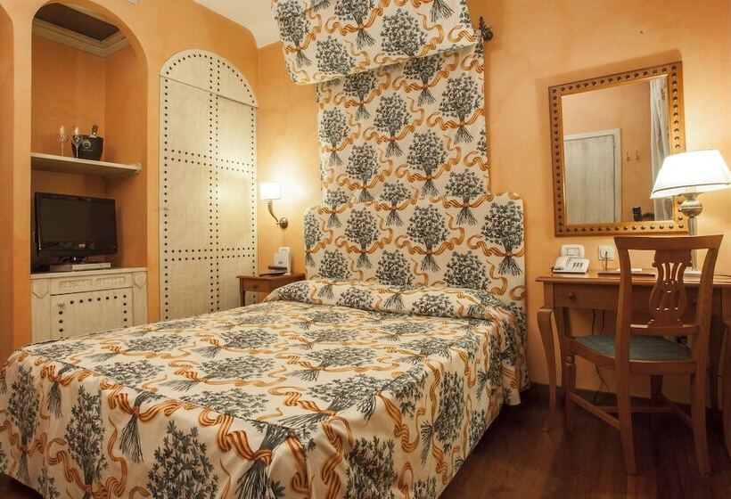 标准间, Vecchio Borgo
