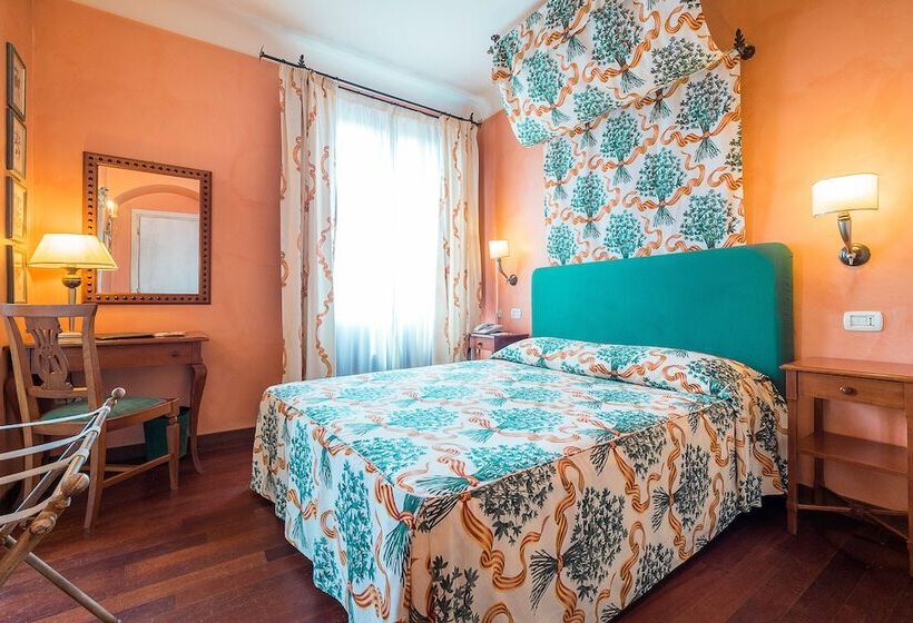 标准间, Vecchio Borgo