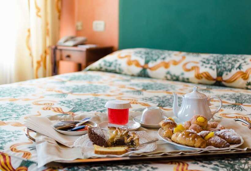 高级大房间, Vecchio Borgo