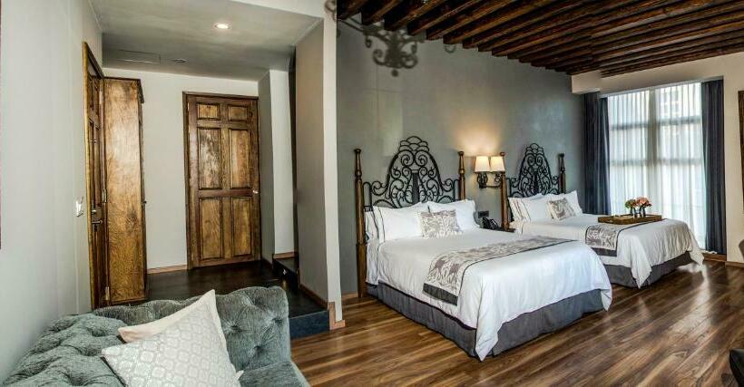 シティビューのスーペリアルーム, Zocalo Central & Rooftop Mexico City