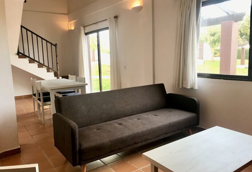 Вилла 2 Спальни, Nuramar Resort & Villas