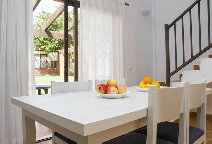 Вилла 2 Спальни, Nuramar Resort & Villas