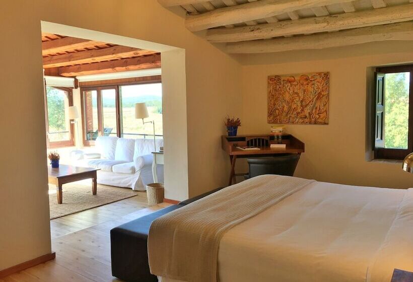 Полулюкс Вид на Сад, Masia La Palma