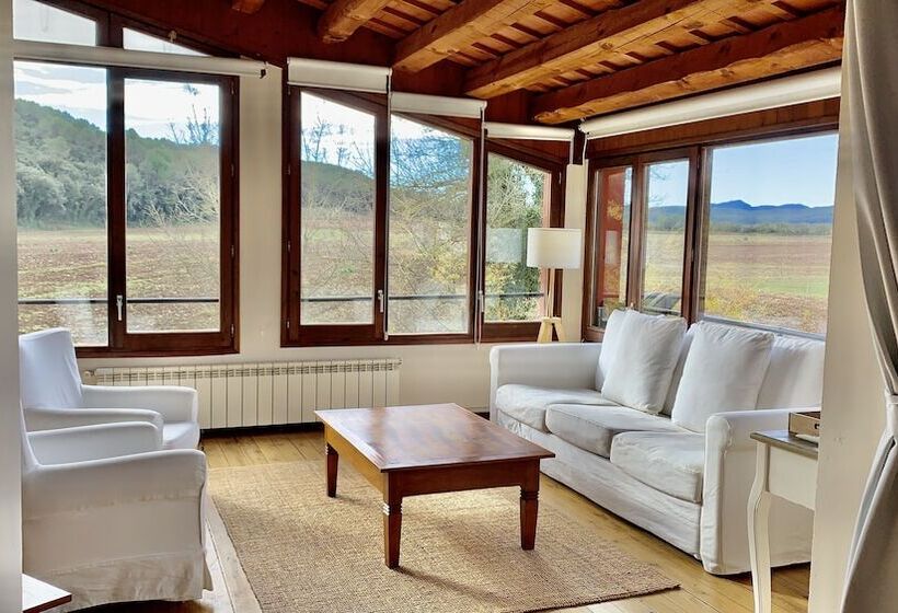 Полулюкс Вид на Сад, Masia La Palma