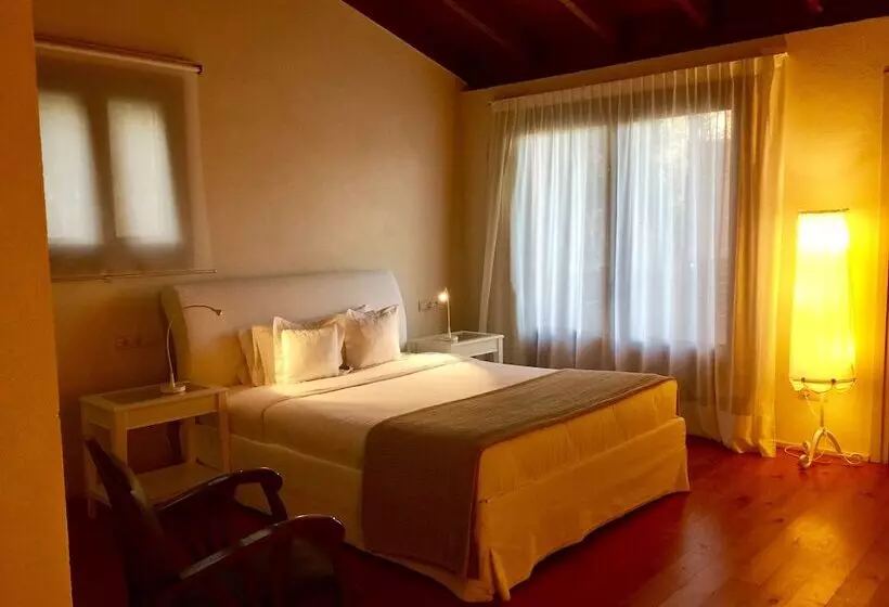 سوئیت جونیور با تراس, Masia La Palma