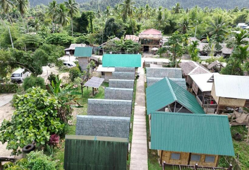 Camera Basic Singola, Russell Place