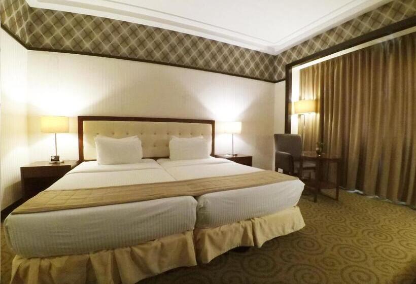 デラックスルーム, The Plaza Hotel Balanga City