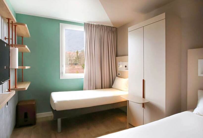 غرفة قياسية ثلاثية, Ibis Budget Geneve Saint Genis Pouilly