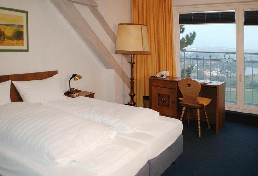 Номер Стандарт, Burghotel Volmarstein