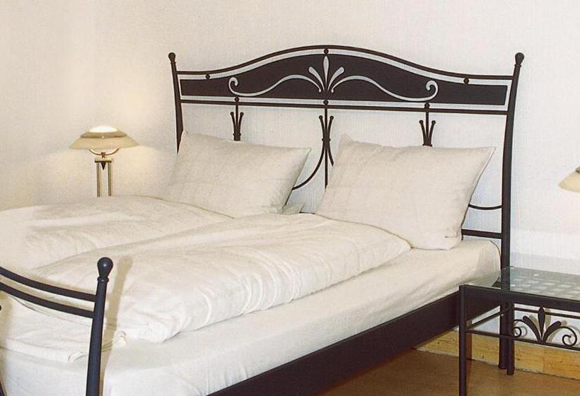 컴포트 룸, Burghotel Volmarstein