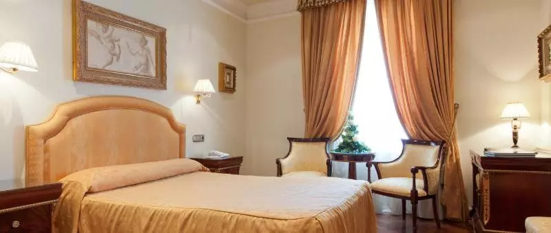 اتاق استاندارد, Alameda Palace