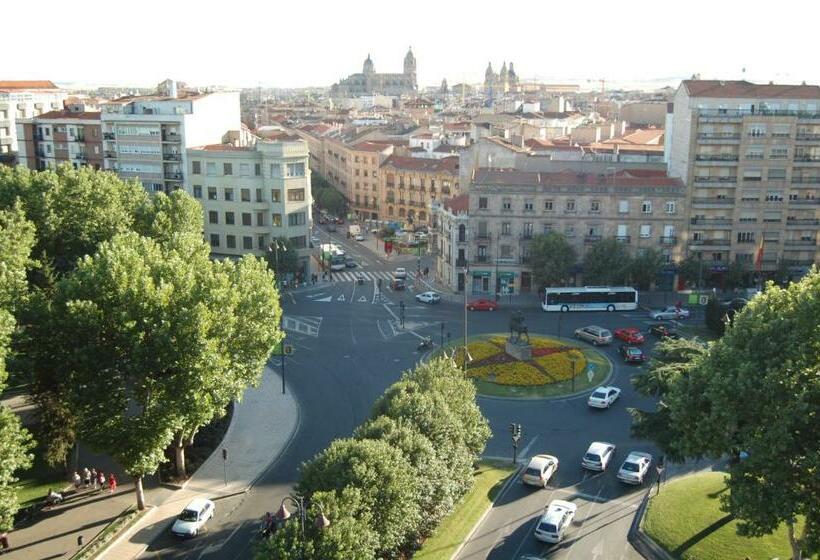 غرفة قياسية مطلة على المدينة, Alameda Palace