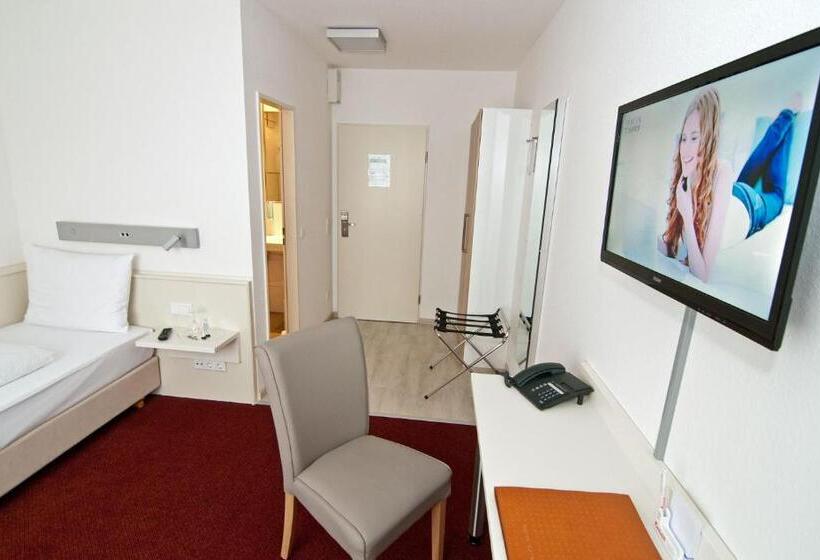 חדר קומפורט יחיד, Astra