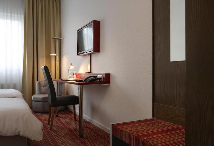 חדר סטנדרט, Astra