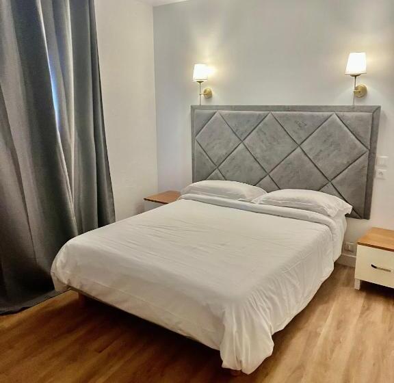 스탠다드 룸, Aurelia