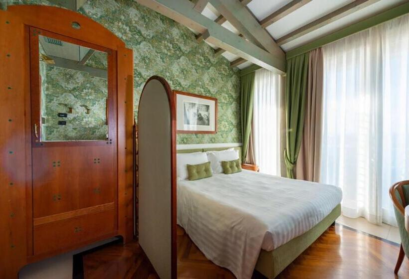 Номер Стандарт, Grand Hotel Ortigia