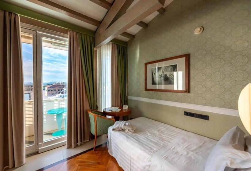 Номер Стандарт Индивидуальный, Grand Hotel Ortigia