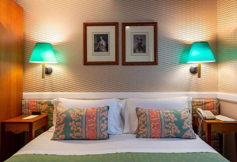 Полулюкс, Grand Hotel Ortigia