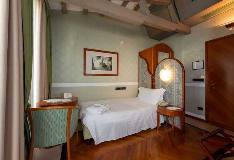 Номер Стандарт Индивидуальный, Grand Hotel Ortigia