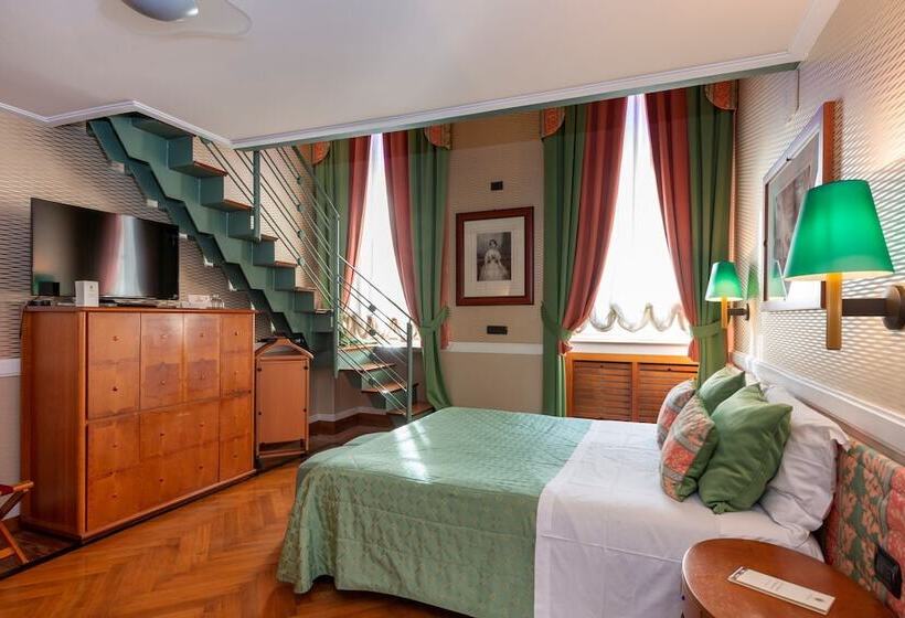 Полулюкс Вид на Море, Grand Hotel Ortigia