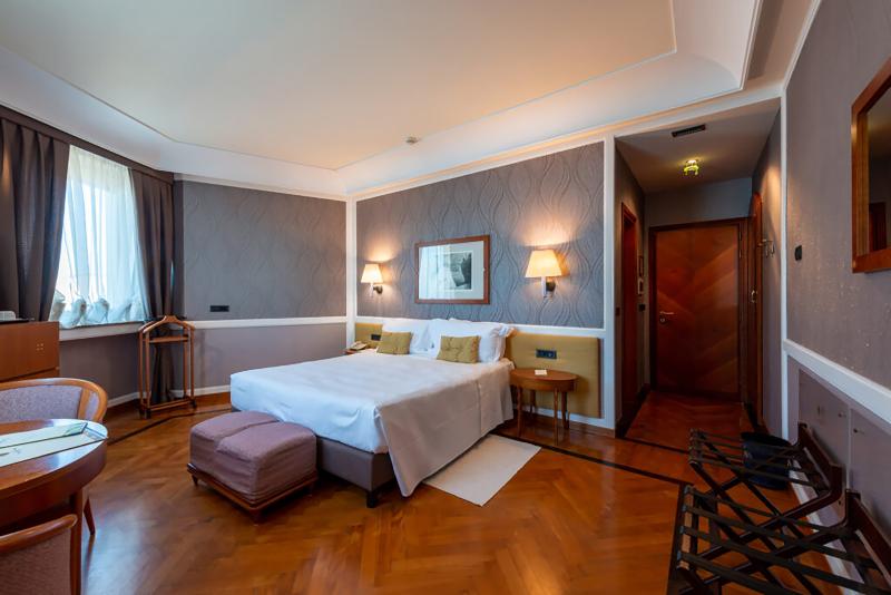 Номер Deluxe Вид на Море, Grand Hotel Ortigia