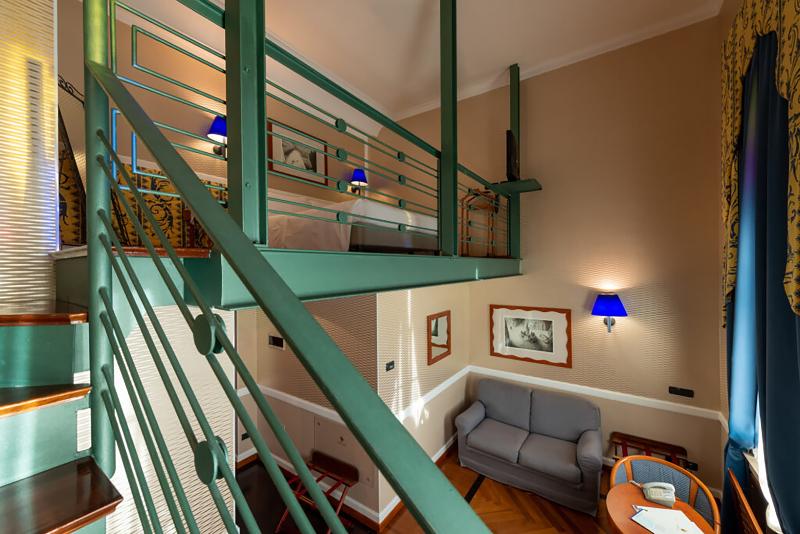 Полулюкс Вид на Море, Grand Hotel Ortigia