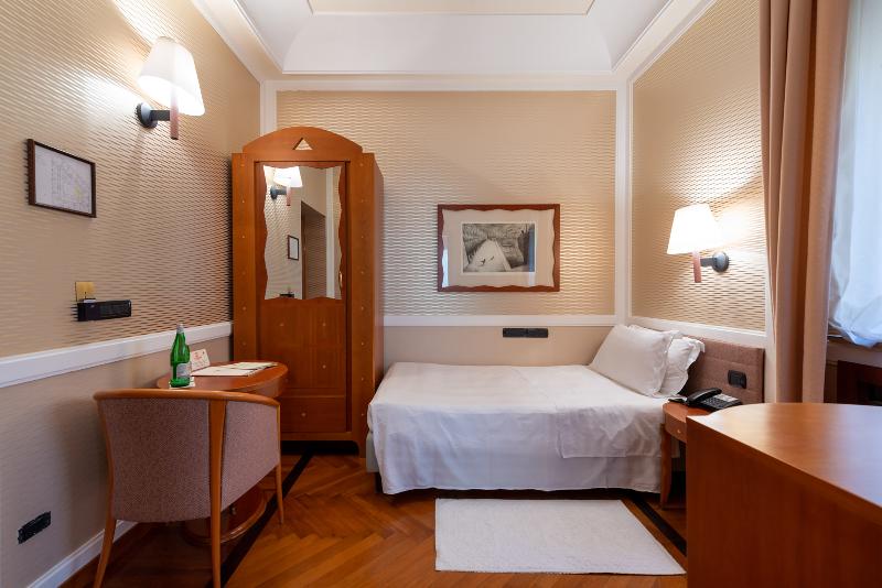 Номер Стандарт Индивидуальный, Grand Hotel Ortigia