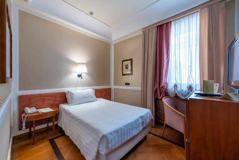 Номер Стандарт Индивидуальный, Grand Hotel Ortigia