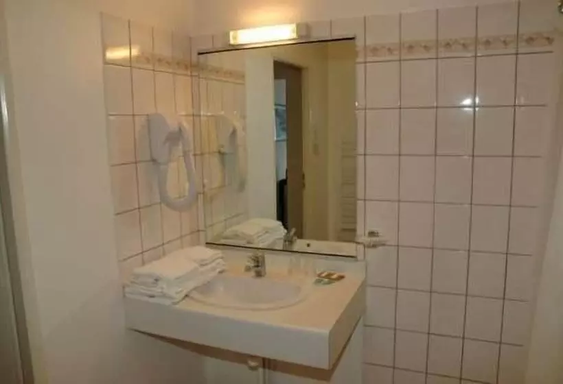 1階のスタンダードルーム, Hôtel Et Studios D Orfeuil
