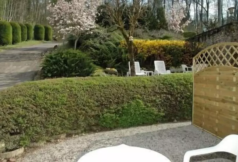 1階のスタンダードルーム, Hôtel Et Studios D Orfeuil